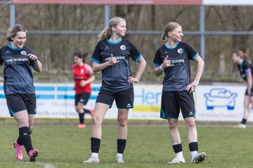 Bild 310 - wBJ VfL Pinneberg - Waldd�rfer SV : Ergebnis: 5:0